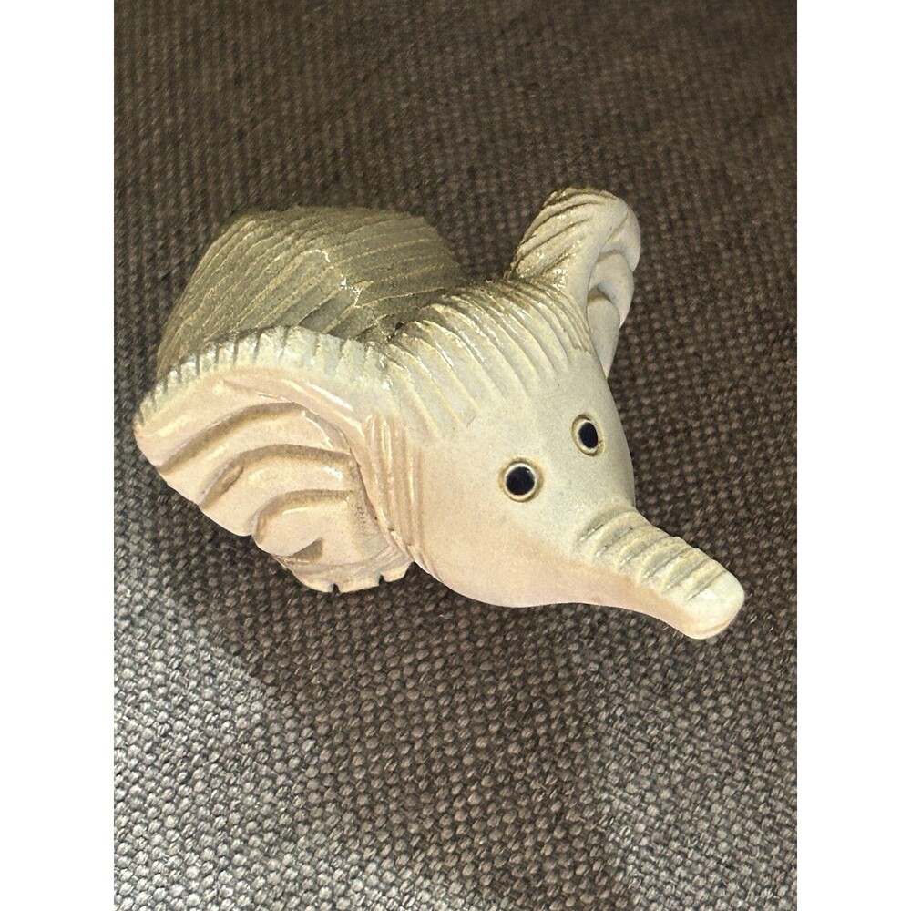 Artesania Rinconada Baby Elephant Ceramic Clay Hand Carved Mini Sculpture Decor